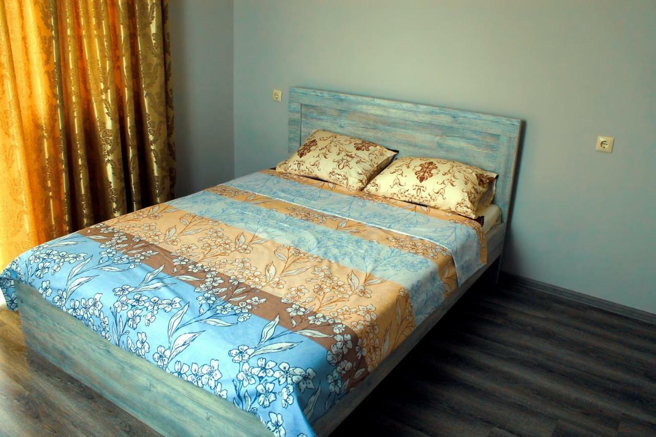 Tedo'S Guest House Makhinjauri Bilik gambar